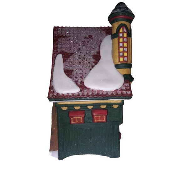 Dept 56 Heritage Village Elfin Snow Cone Lighted Ceramic House Holiday Decor - Picture 6 of 14